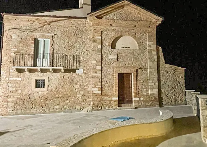 Casa Di Adele Гостевой дом Brittoli